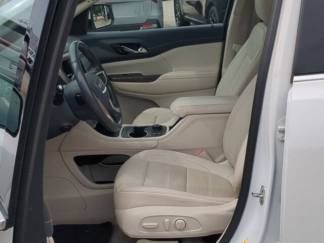 2021 GMC Acadia Denali