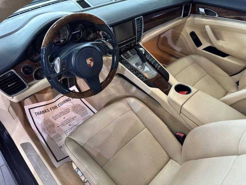 2010 Porsche Panamera