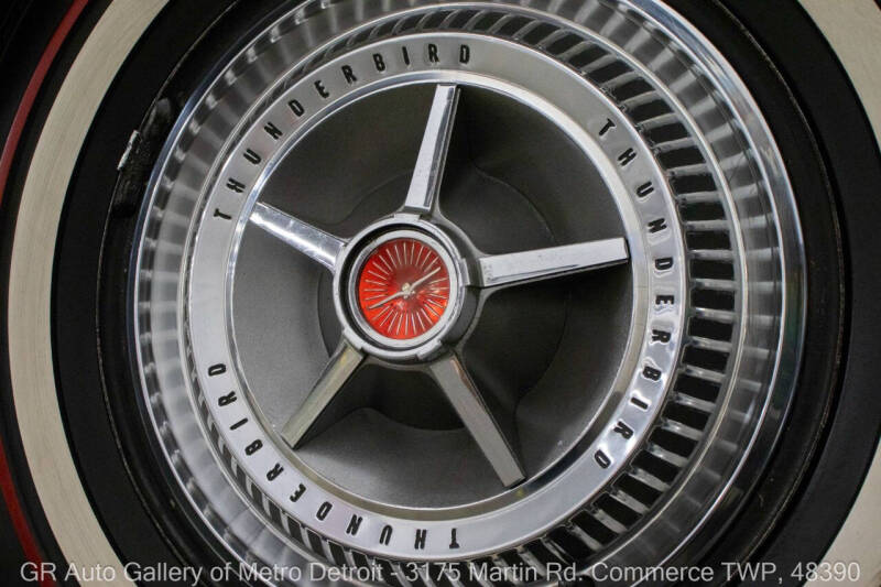1966 Ford Thunderbird