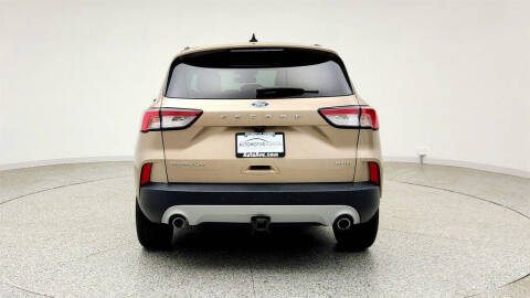 2020 Ford Escape Titanium