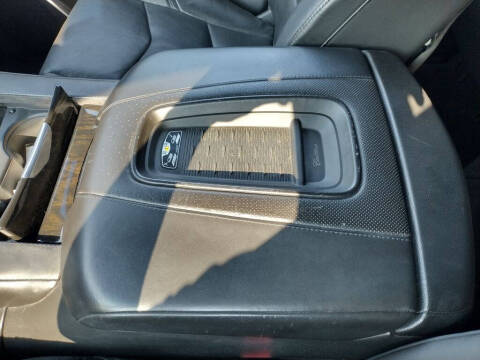 2016 Cadillac Escalade Platinum