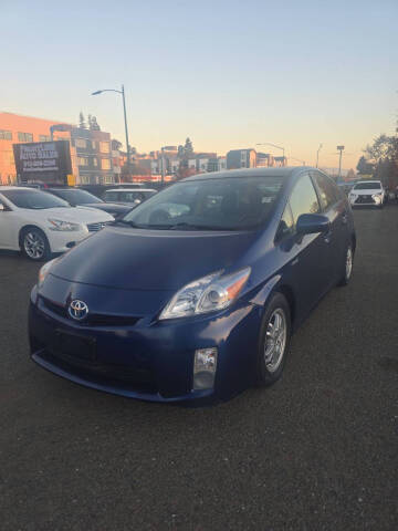 2010 Toyota Prius III