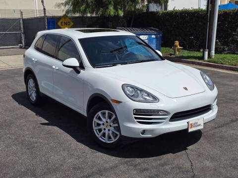 2014 Porsche Cayenne Platinum