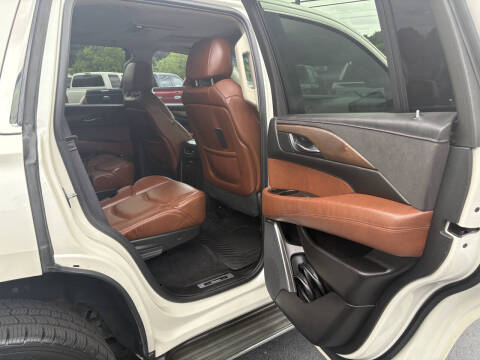 2015 Cadillac Escalade Luxury