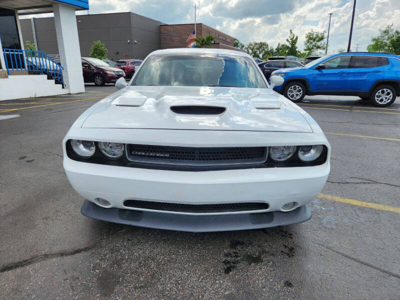 2012 Dodge Challenger SRT8 392