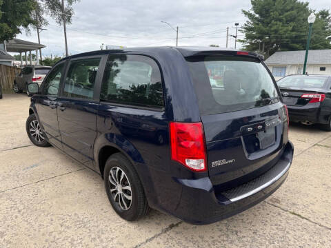 2013 Dodge Grand Caravan American Value Package