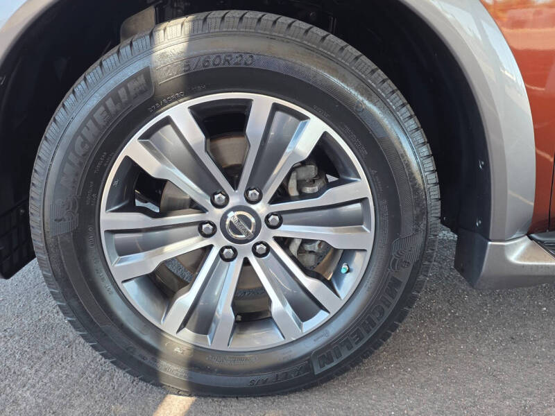 2017 Nissan Armada SL