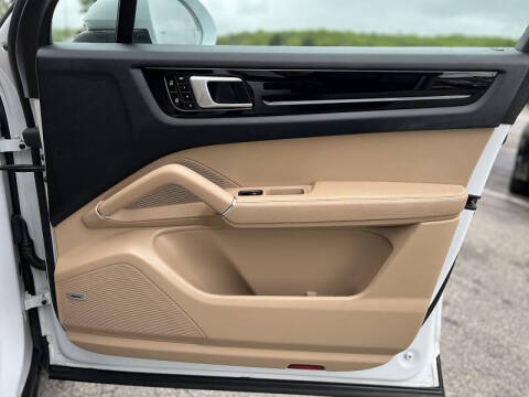 2021 Porsche Cayenne