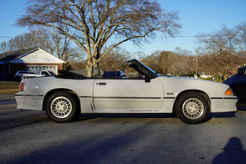 1989 Ford Mustang