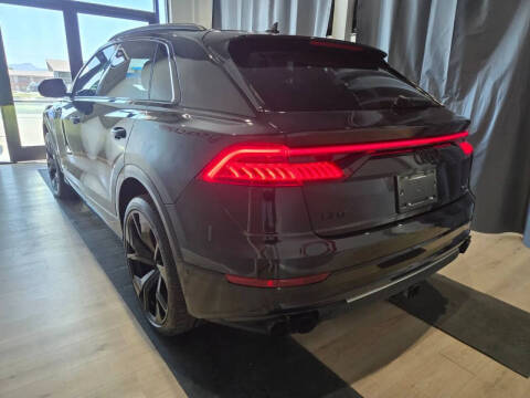 2020 Audi Q8 quattro Prestige 55 TFSI