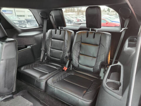 2017 Ford Explorer Platinum