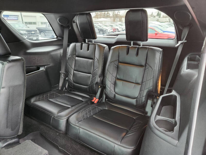 2017 Ford Explorer Platinum