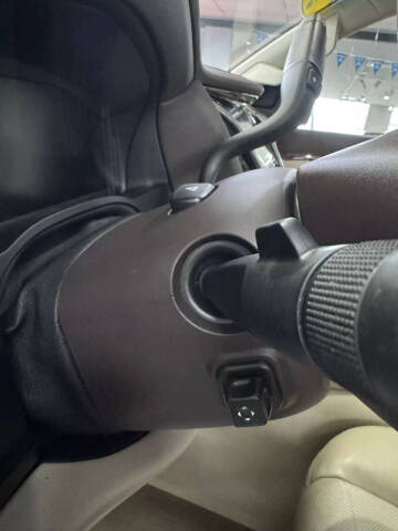 2015 Cadillac Escalade Luxury