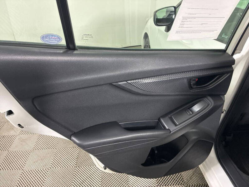 2017 Subaru Impreza 2.0i
