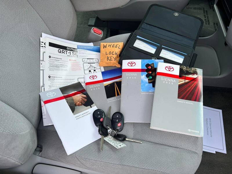 2015 Toyota Sienna L 7-Passenger