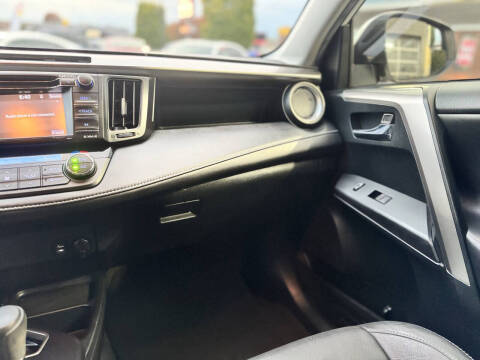 2016 Toyota RAV4 XLE