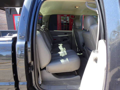 2004 Chevrolet Silverado 3500 LS