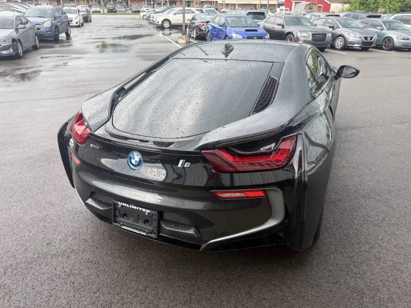 2016 BMW i8