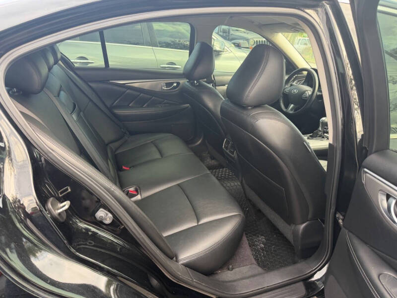 2014 Infiniti Q50