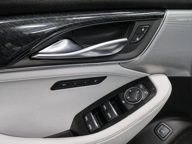 2022 Cadillac CT5 Premium Luxury