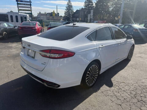 2017 Ford Fusion SE