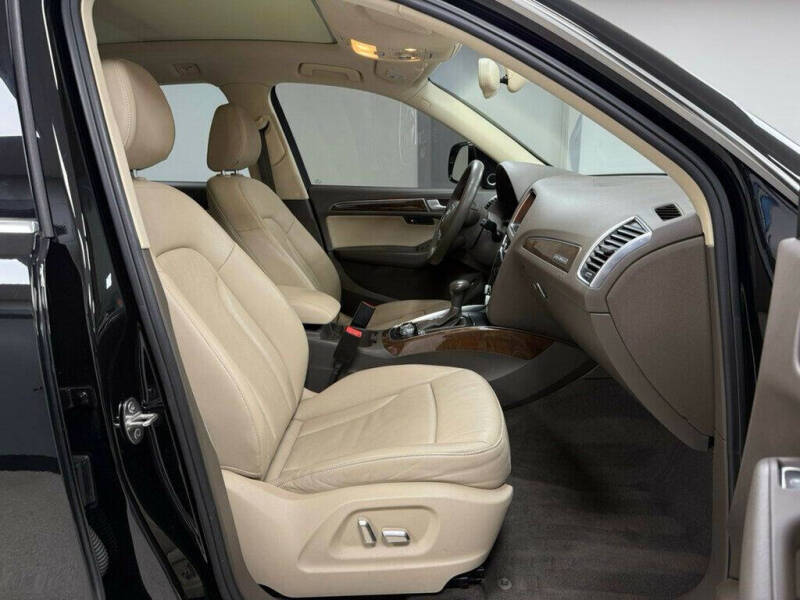 2017 Audi Q5 2.0T quattro Premium Plus