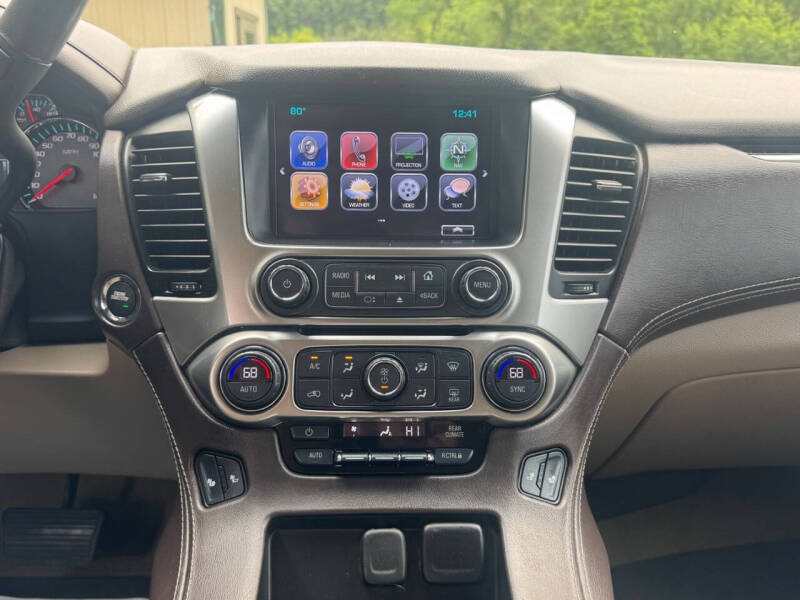 2017 Chevrolet Suburban LT