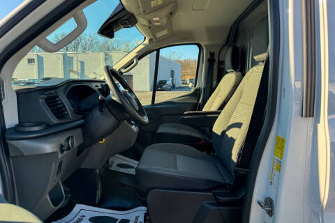 2024 Ford E-Transit 350