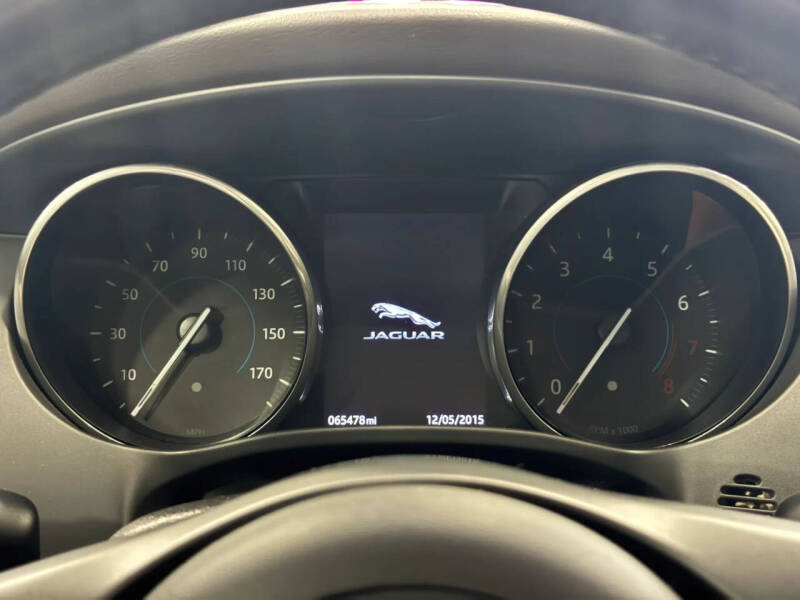 2017 Jaguar F-PACE 35t Prestige