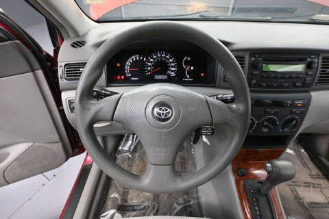 2005 Toyota Corolla LE