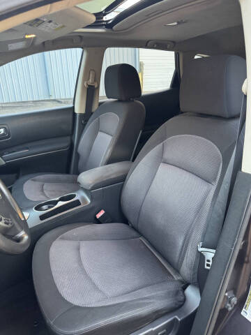 2011 Nissan Rogue SV