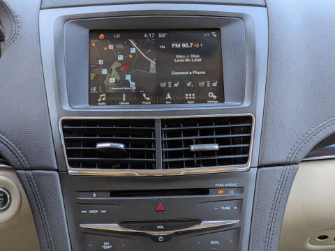 2019 Lincoln MKT