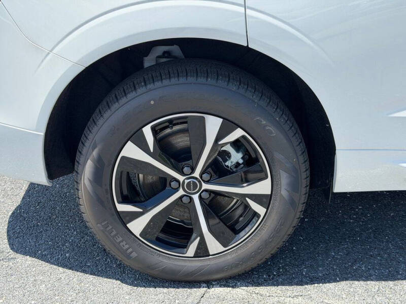 2026 Volvo XC60 T8 Core