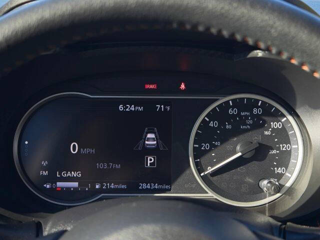 2024 Nissan Versa SR