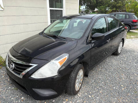 2017 Nissan Versa 1.6 S Plus