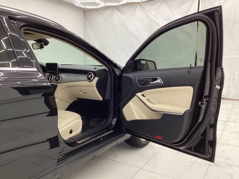 2015 Mercedes-Benz GLA GLA 250 4MATIC
