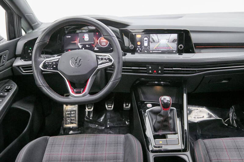2024 Volkswagen Golf GTI 380 S