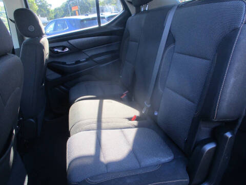 2019 Chevrolet Traverse LT Cloth