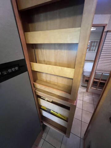 2007 Winnebago Adventurer