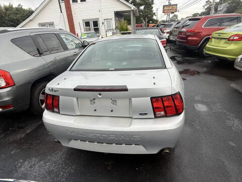 2002 Ford Mustang