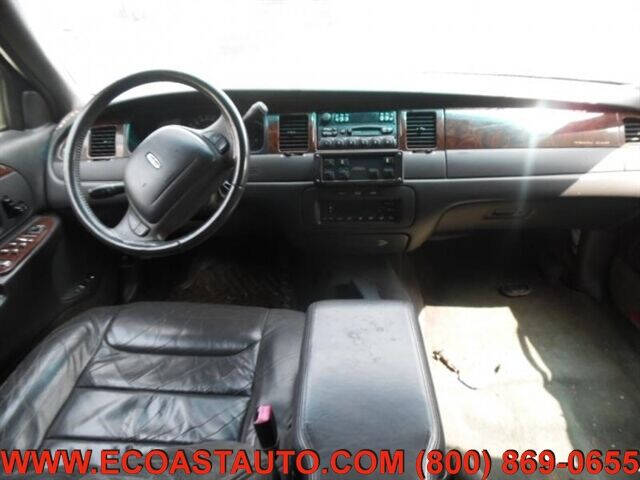 2000 Lincoln Town Car Executive