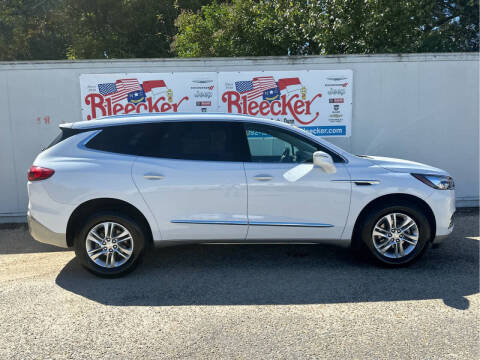 2020 Buick Enclave Essence