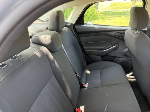 2018 Ford Focus S