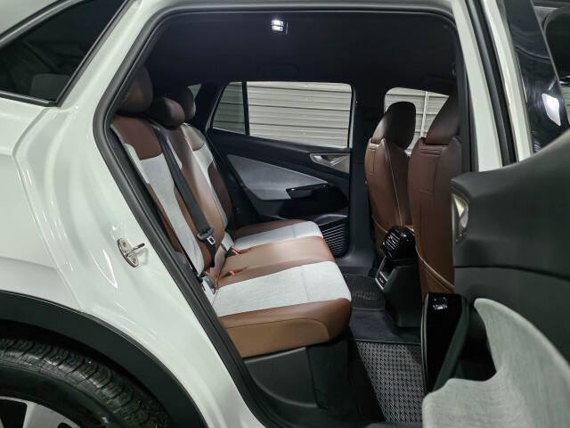 2025 Volkswagen ID.4 Pro