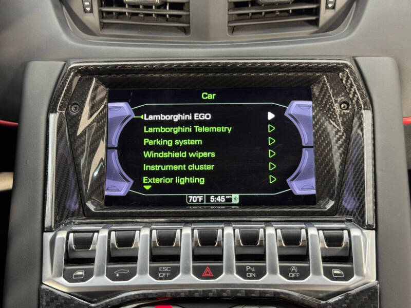 2017 Lamborghini Aventador LP 740-4 S