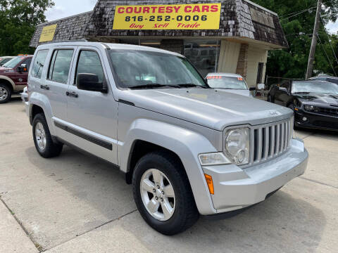 2012 Jeep Liberty for sale at Courtesy Cars in Independence MO
