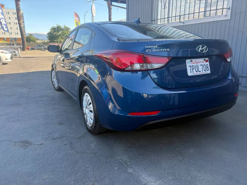 2016 Hyundai Elantra