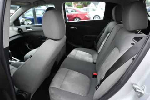 2013 Chevrolet Sonic LS Auto
