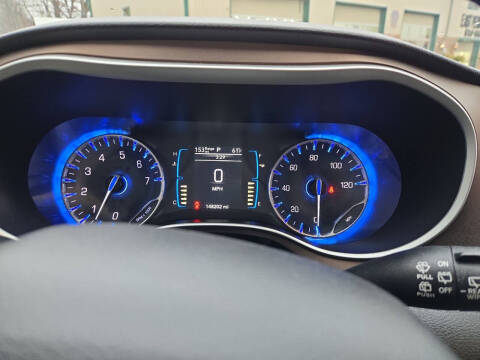 2017 Chrysler Pacifica Touring Plus