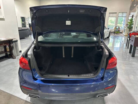 2018 BMW 5 Series 540i